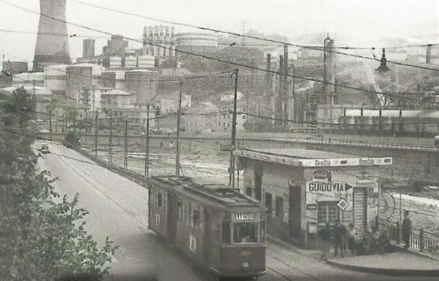 Genova Tram Serro San Biagio Garrone e fermata per guidovia